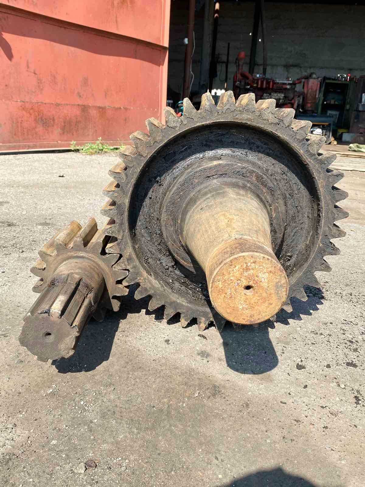 Бортовий редуктор РДК160-2