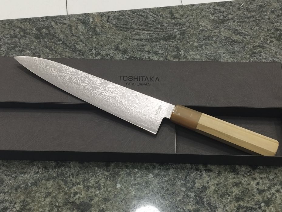 Faca japonesa Toshitaka gyuto sg2 21cm