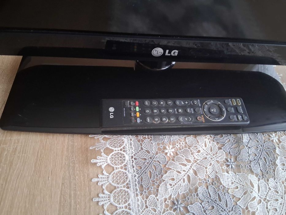 Telewizor LG 42"