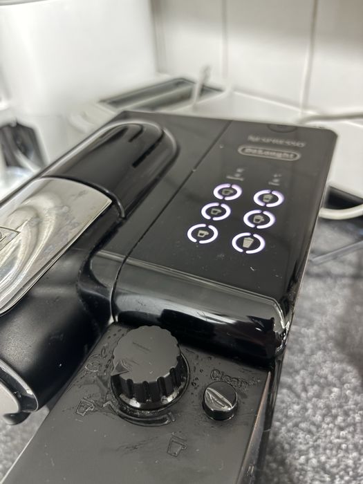DeLonghi Lattissima Touch