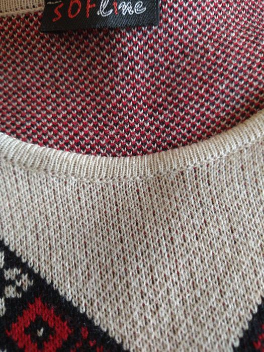 Вишита ( в'язана ,трикотажна ) сукня