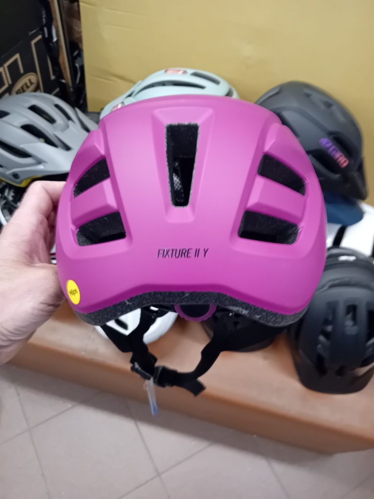 Kask rowerowy Giro Fixture II Y mips
