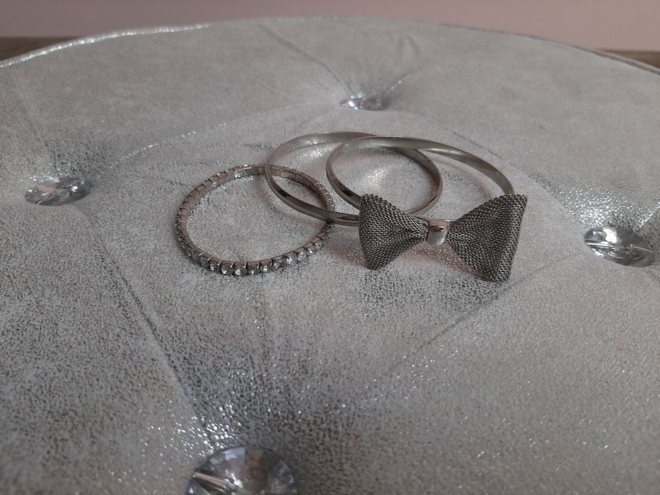 Bransoletki 3 szt. srebrne kokardka