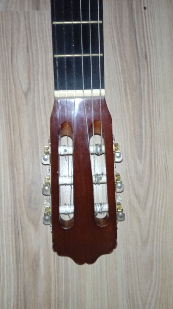 Gitara klasyczna 4/4