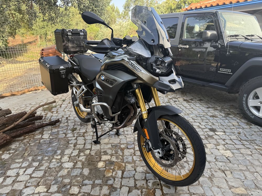 BMW F 850 GS Adventure Rallye 2023 – Com todos os extras