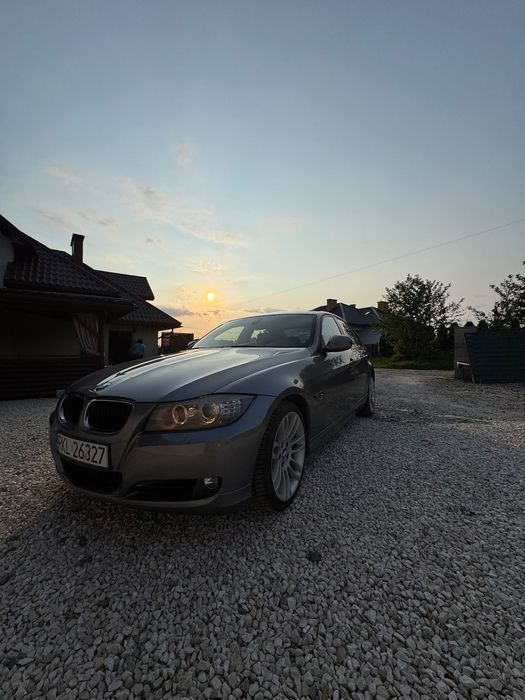 BMW Seria 3 BMW seria-3 2011r duża navi, kpl kół zima lato 2x uchwyt na kubki