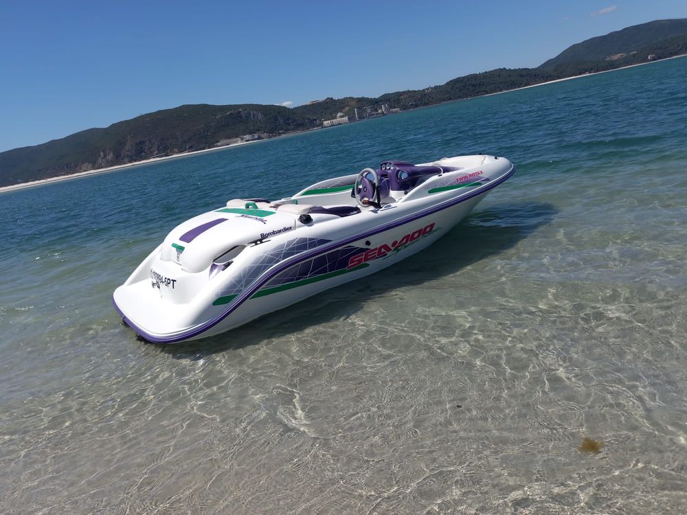 Sea-Doo Speedster | Jetboat 4 Lugares com Atrelado