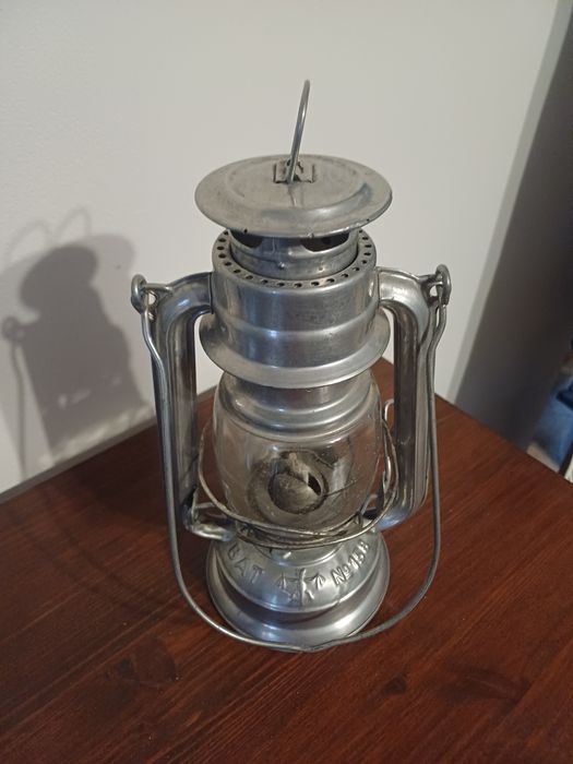 Lampa naftowa BAT 158