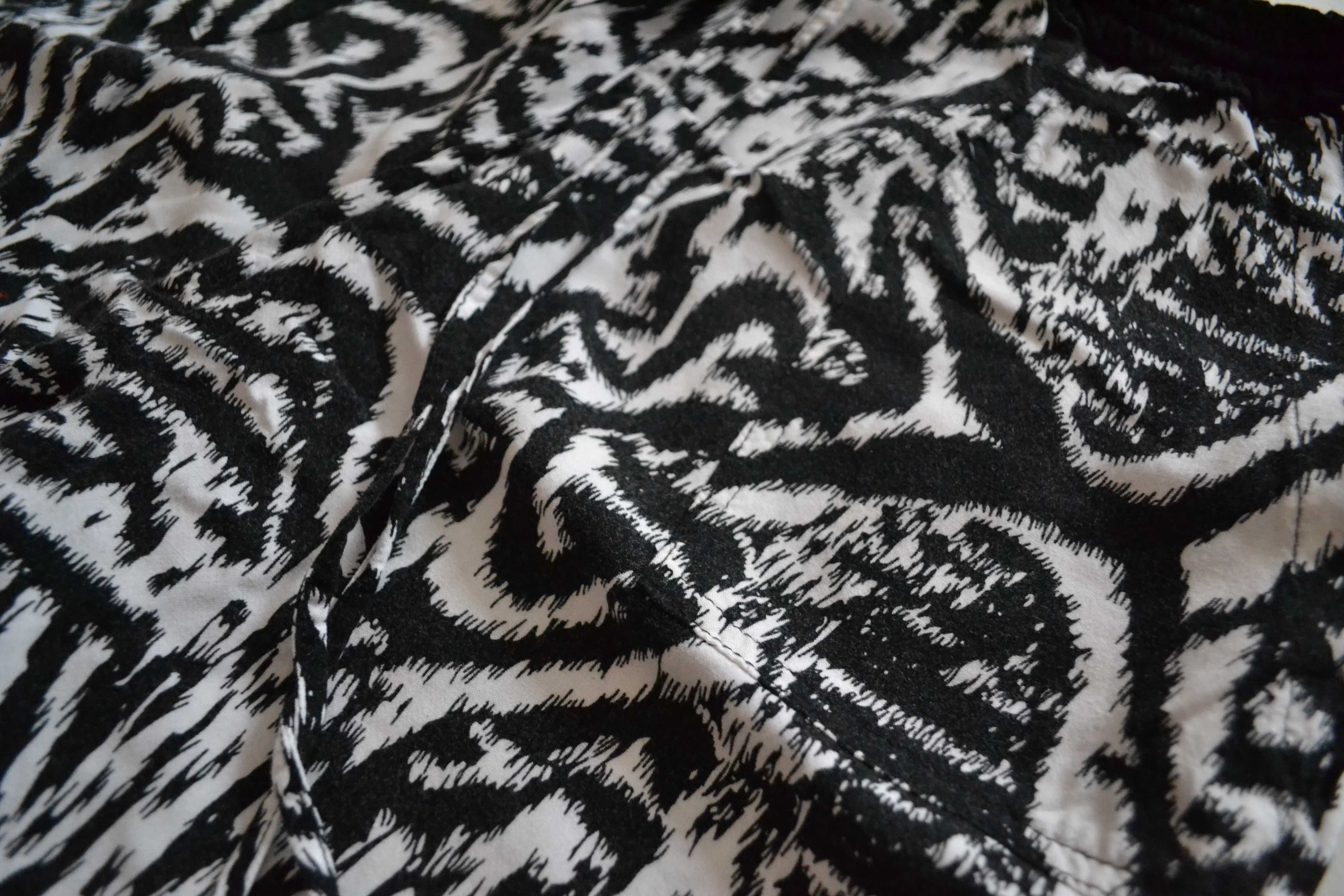 wzorzyste spodnie z obniżonym krokiem M zebra