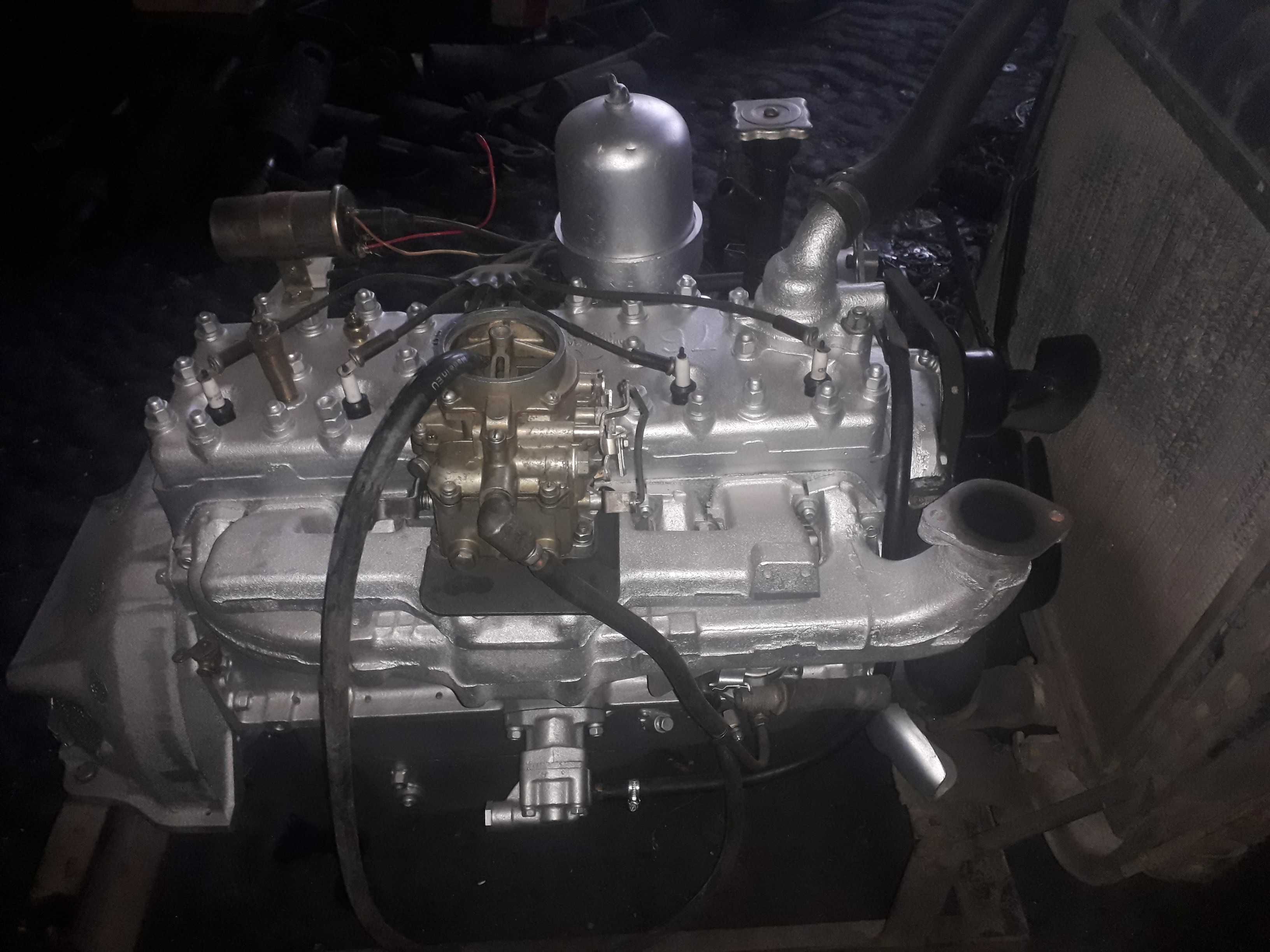 двигун двигатель мотор газ 52 для погрузчика  після кап,ремонту