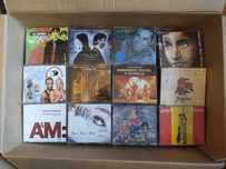 Karton z płytami CD 320 sztuk