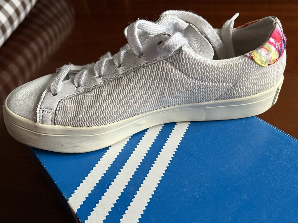 Sapatilhas adidas