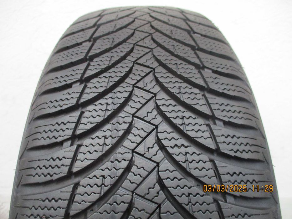 1x 215/60R16 Nexen Winguard Snow'G WH2 7,9mm 19r