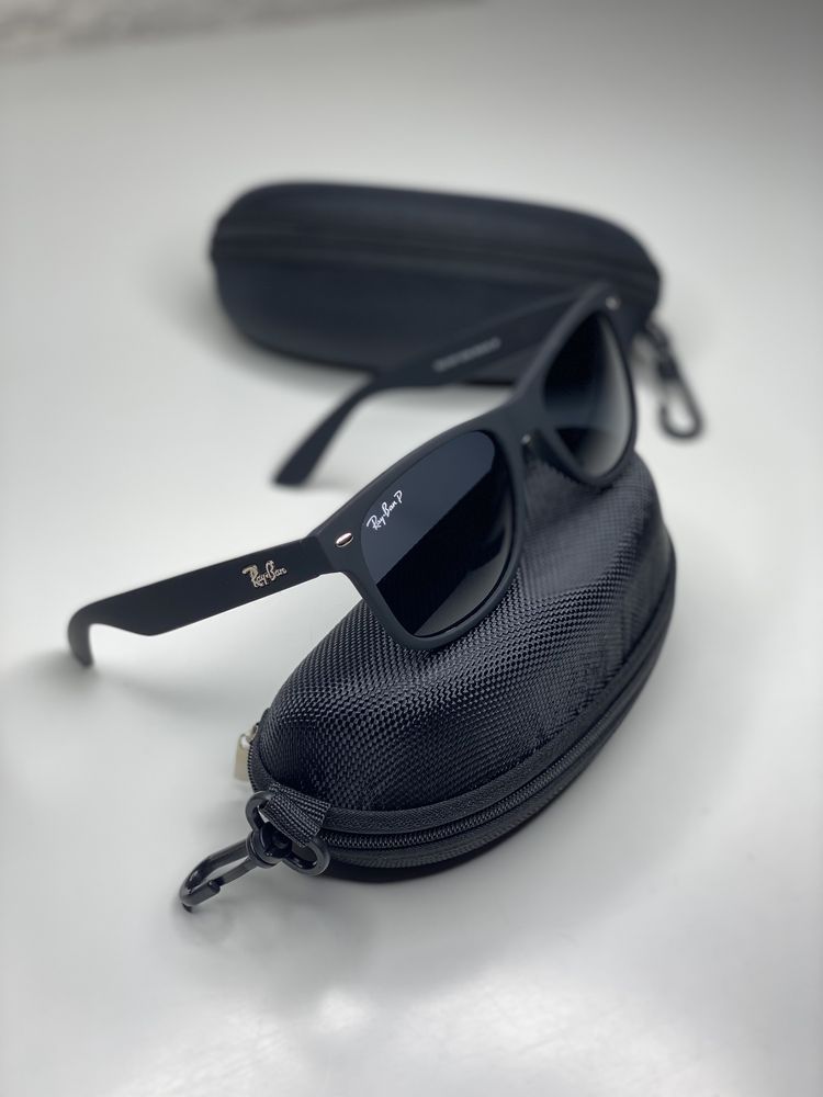Мужские солнцезащитные очки Ray Ban POLARIZED черные Wayfarer рей бен