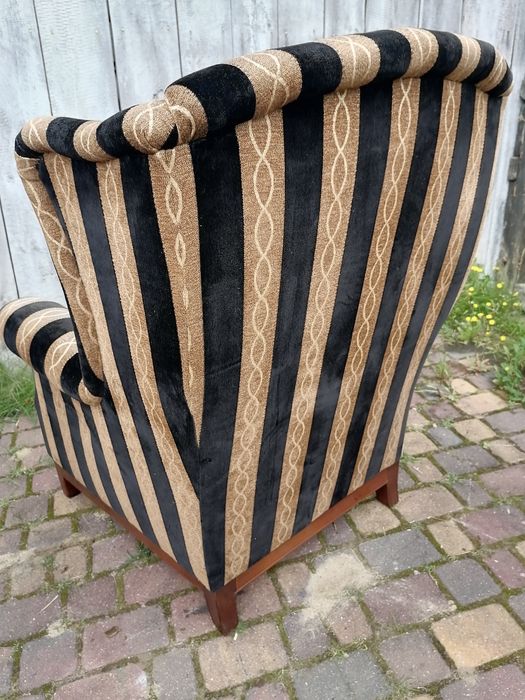 Fotel uszak materiałowy