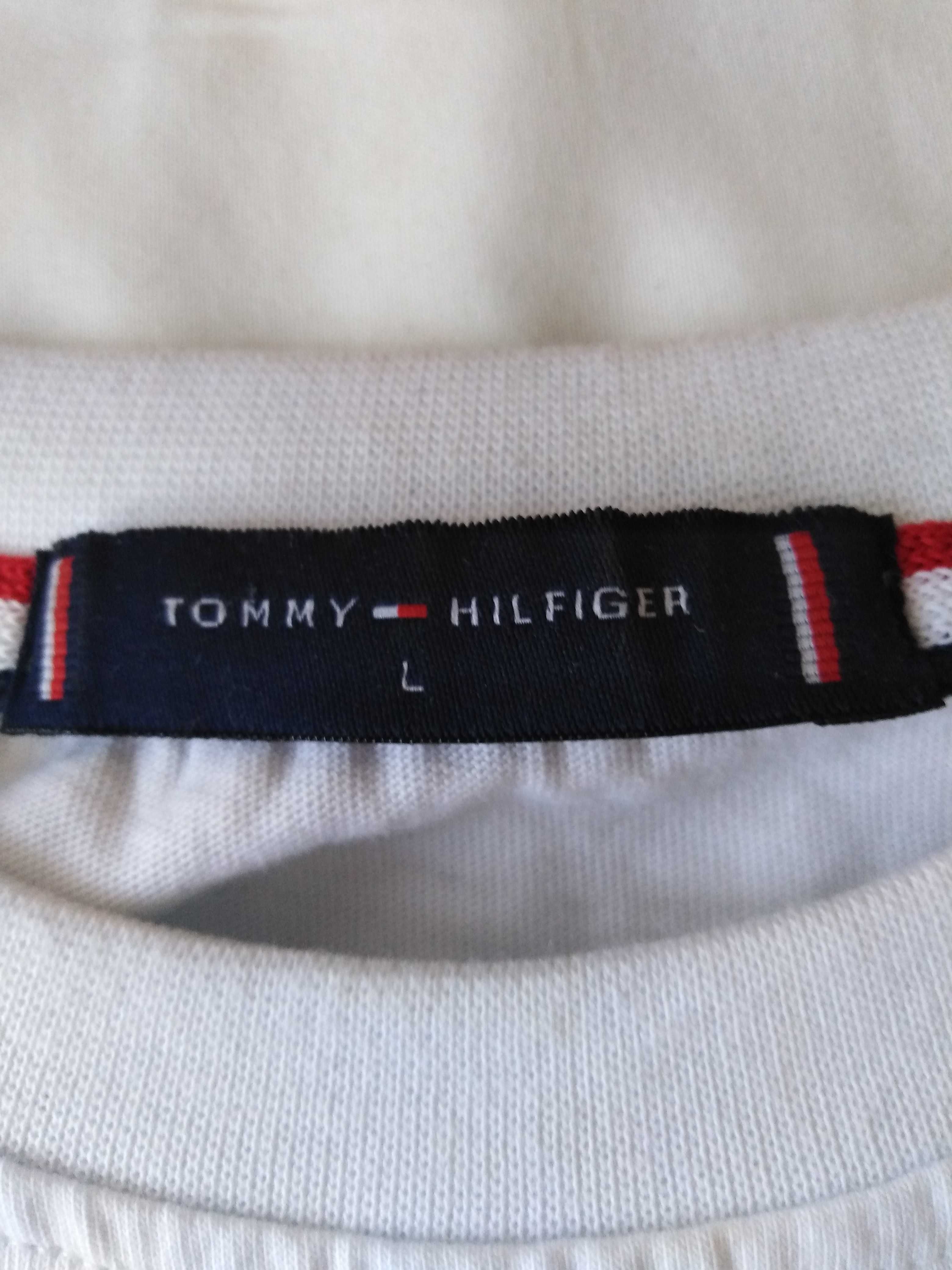 Nowy ,bawełniany T-Shirt " Tommy Hilfiger " roz. L/XL