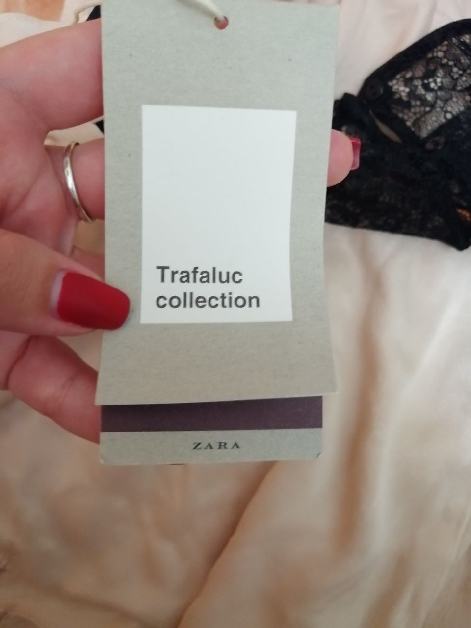 Продам или обмен новый комбез ромпер zara