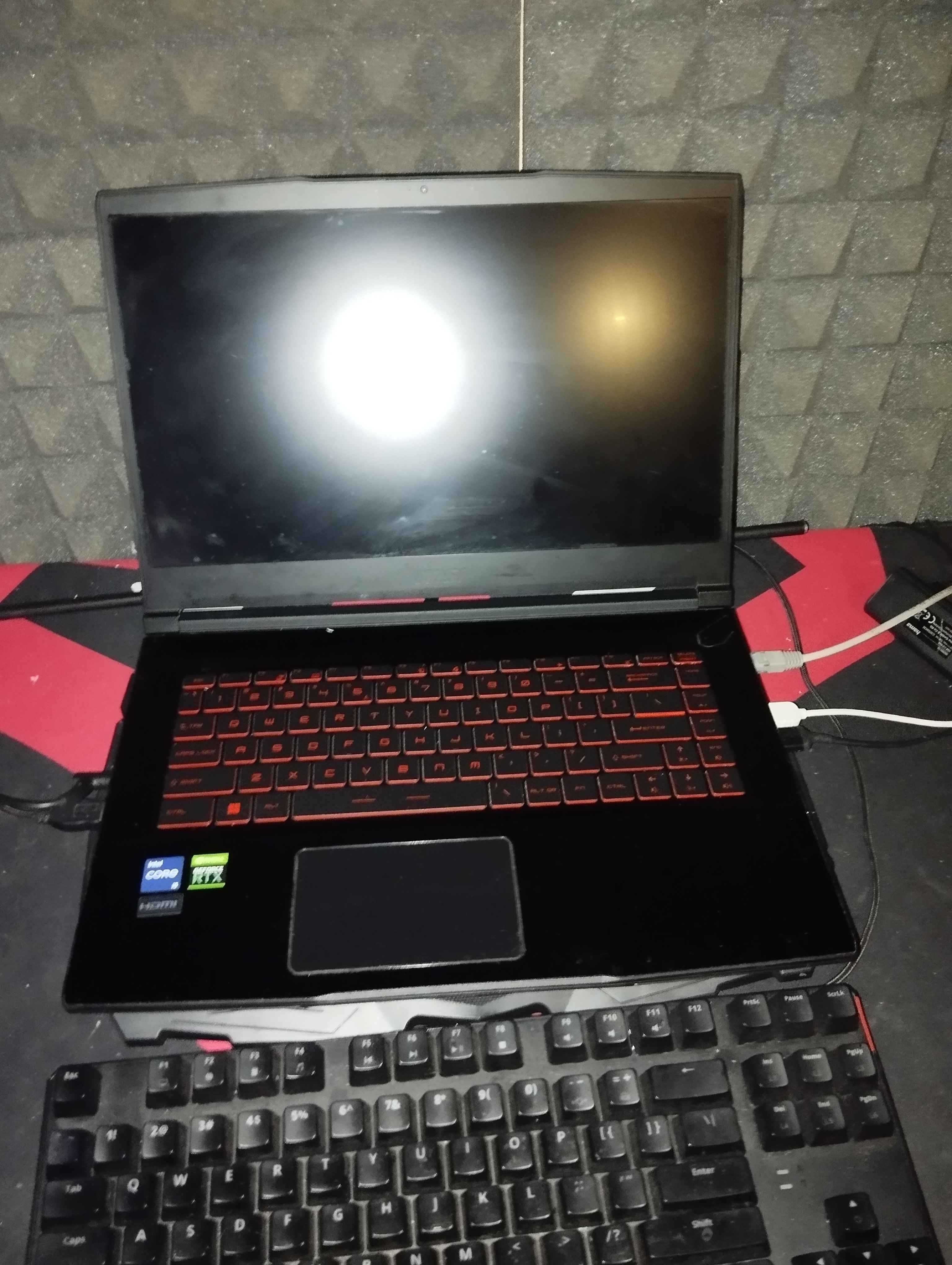 laptop Msi GF63 tani