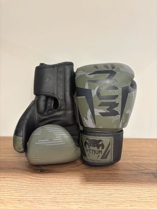 Рукавички VENOM 10oz