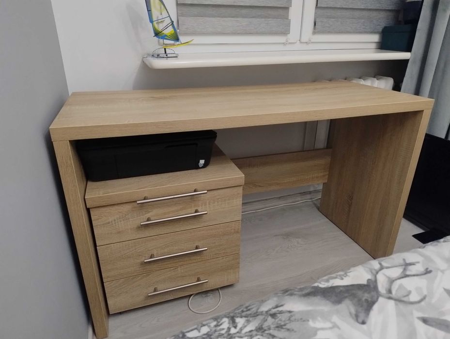 Biurko z konterkiem stan bardzo dobry