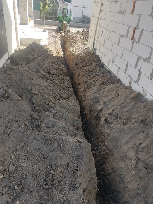 Продам мініескаватор  мд4 +