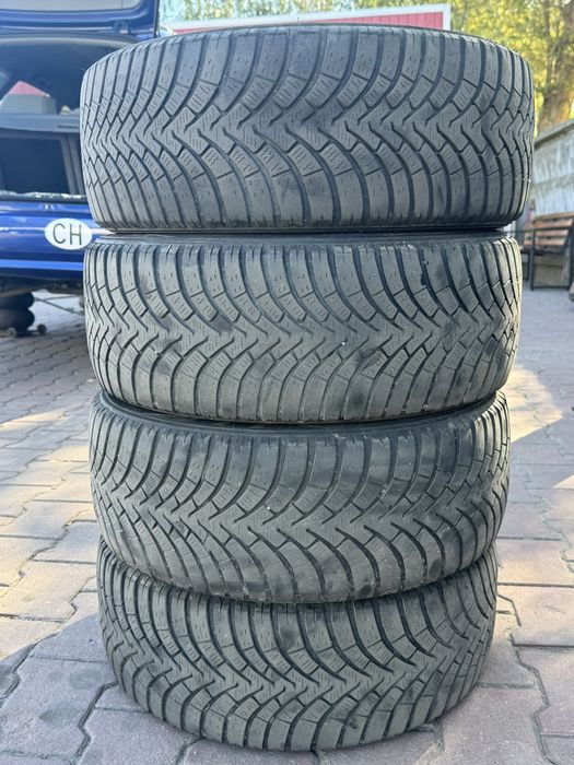 Зимові шини R15 Falken Eurowinter HS01
