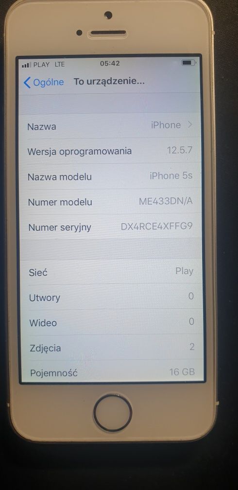 IPhone 5s 16 gb plus ładowarka 2m