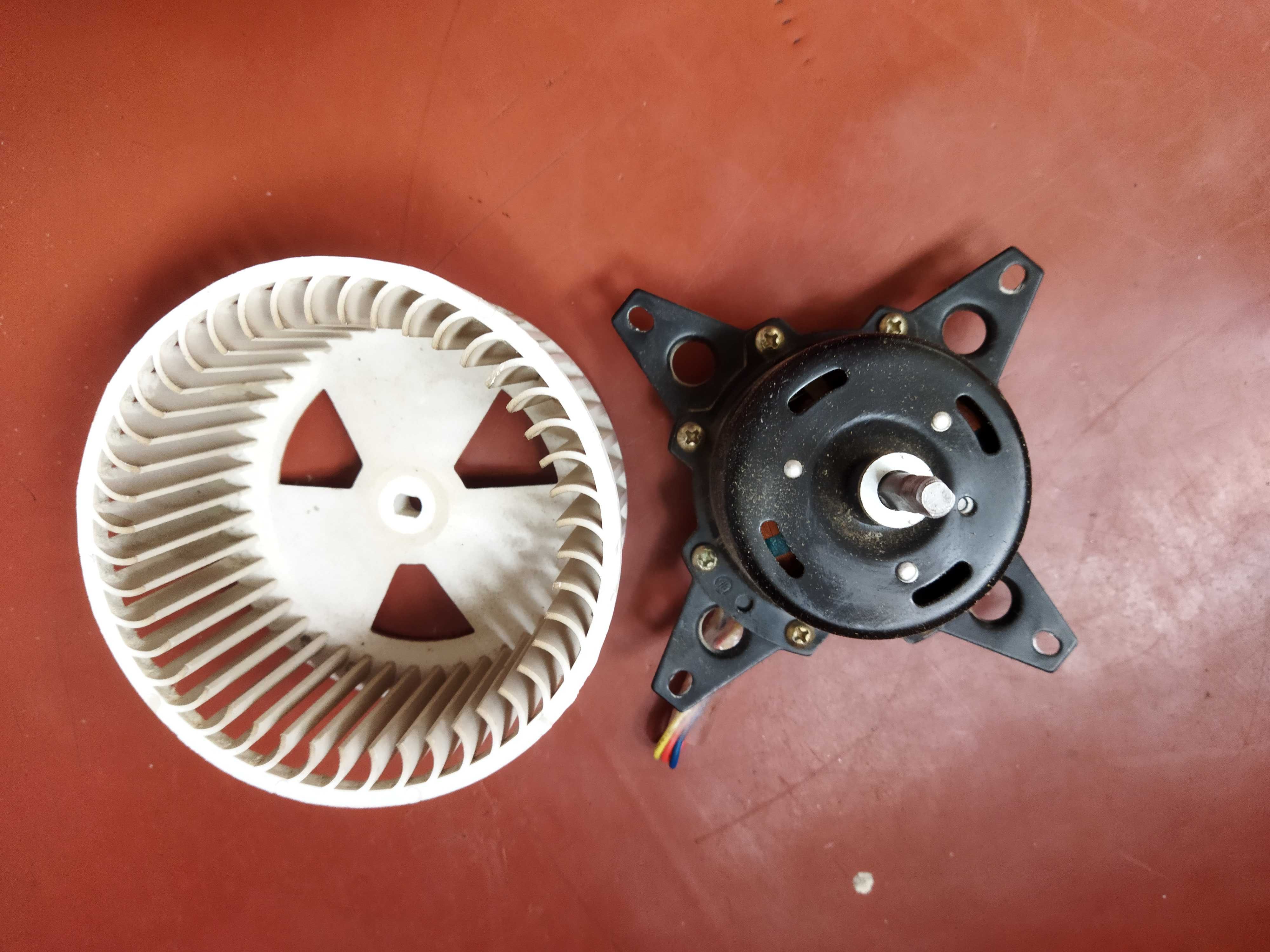 Мотор 3-х скоростой для вытяжки 125W.