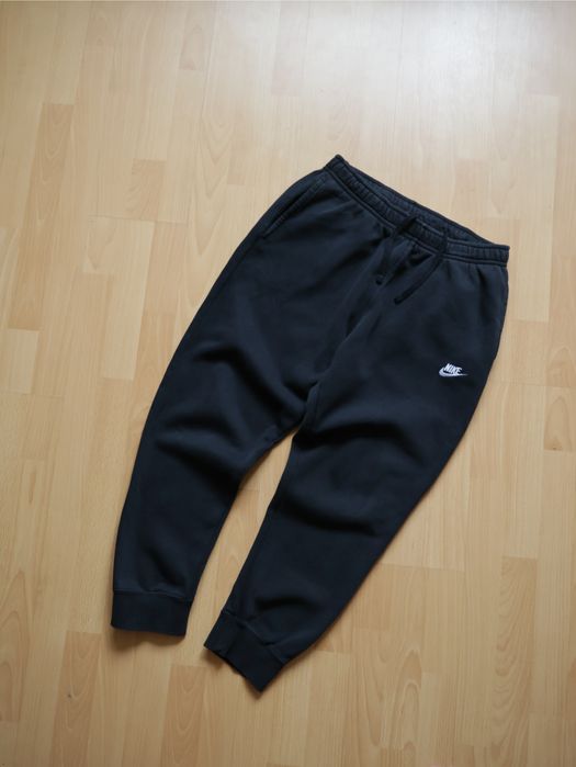 Спортивные штаны Nike спортивки nike tech fleece air