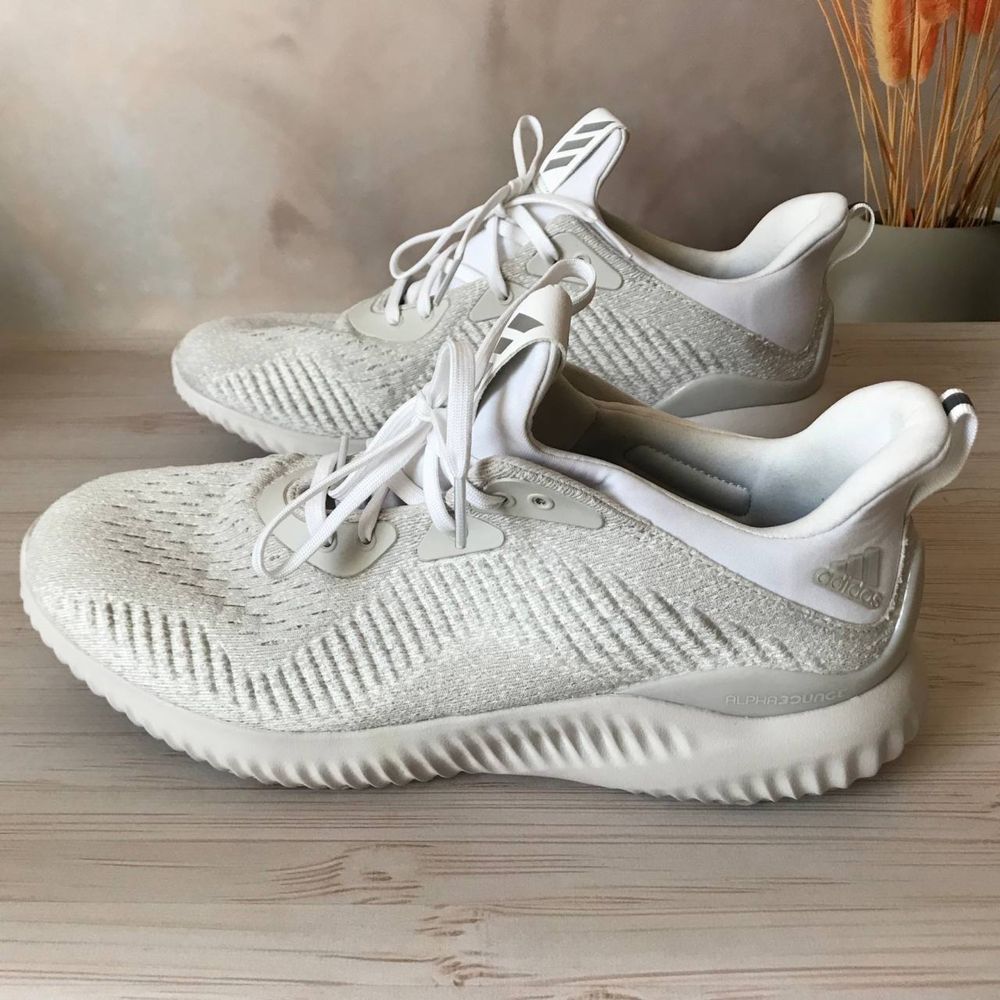 кросівки adidas alphabounce em m