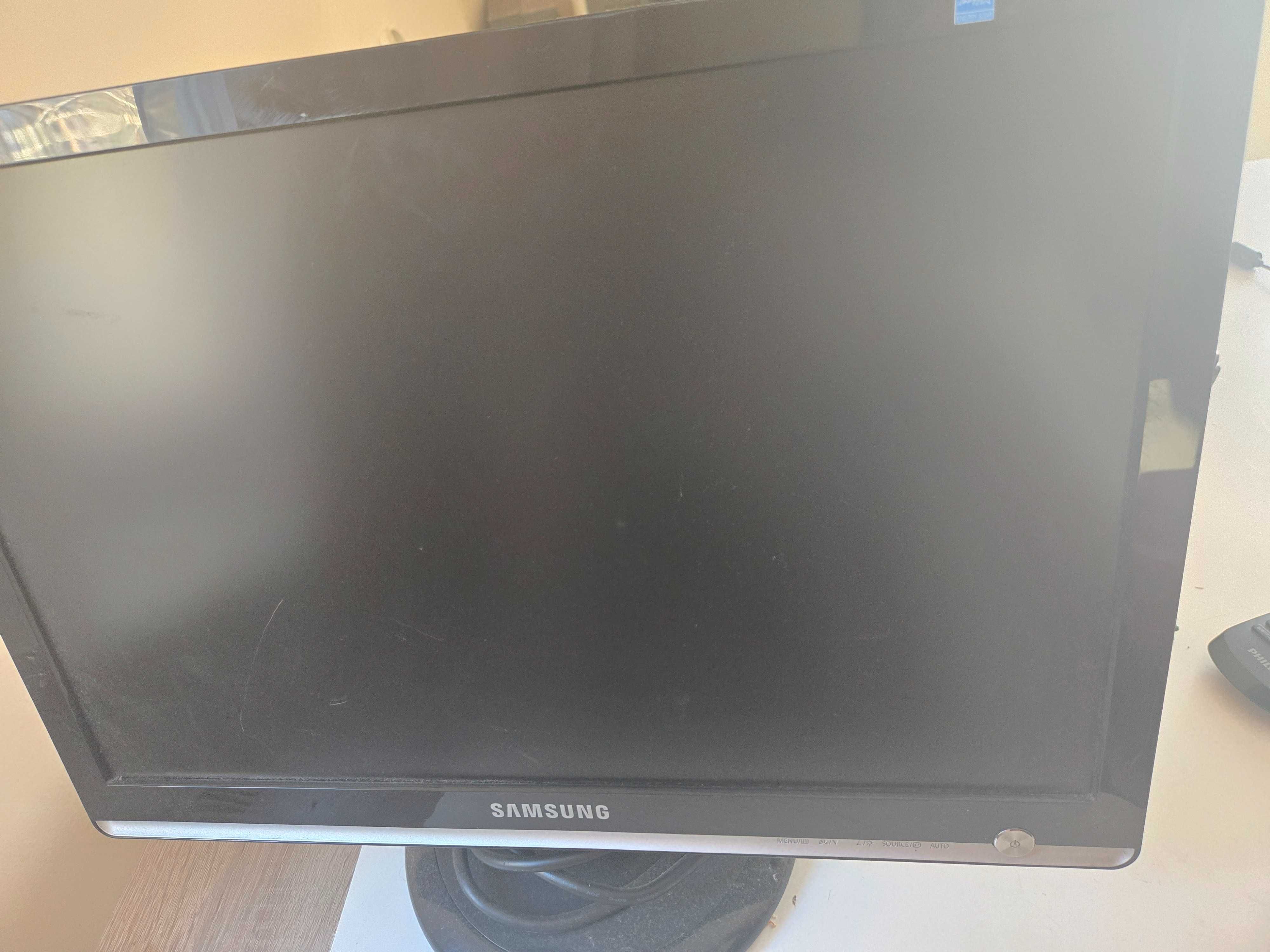 Monitor samsung model 831BW 19 '