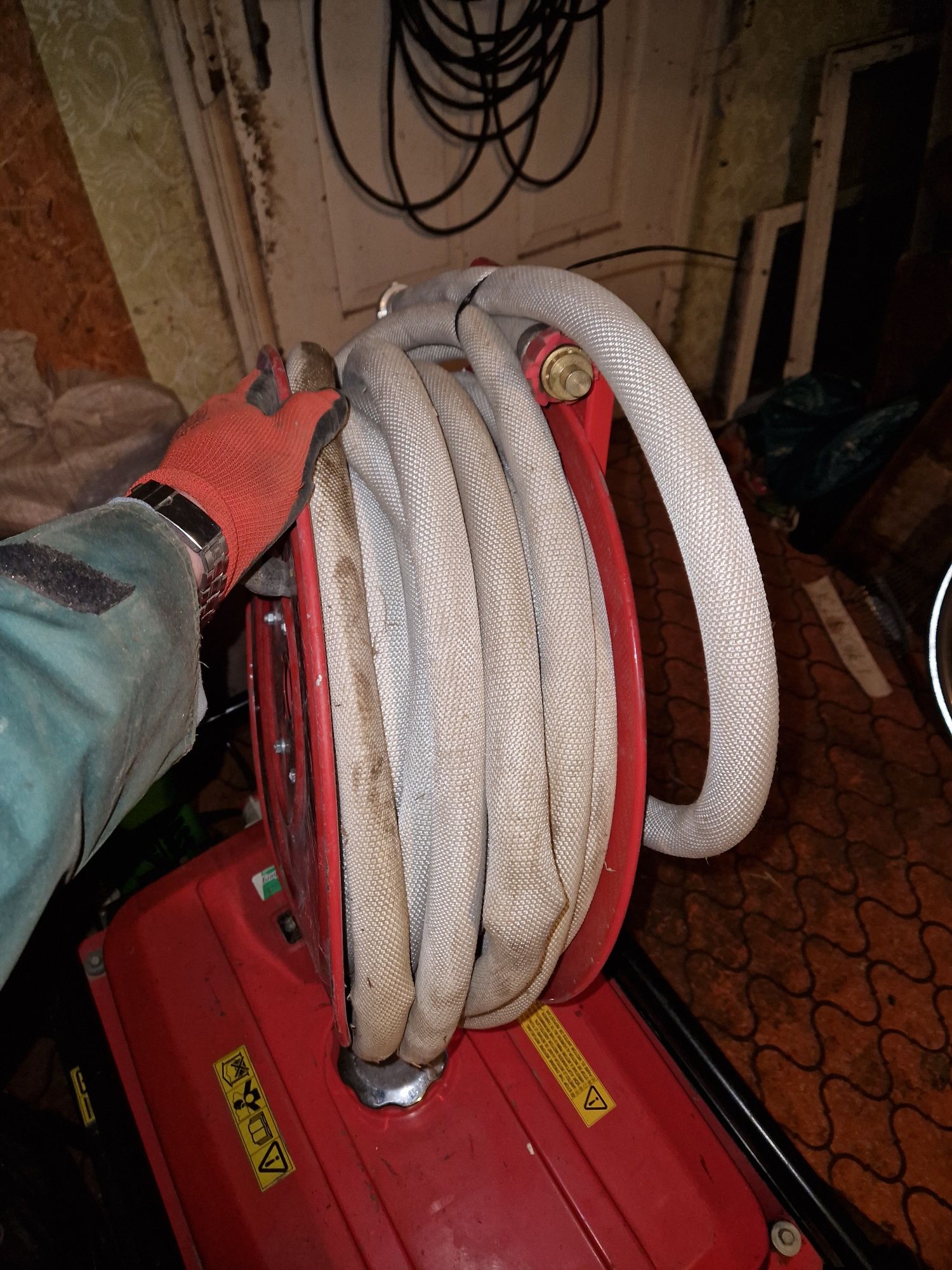 Hydrant wewnetrzny waz posiadam 1 szt.