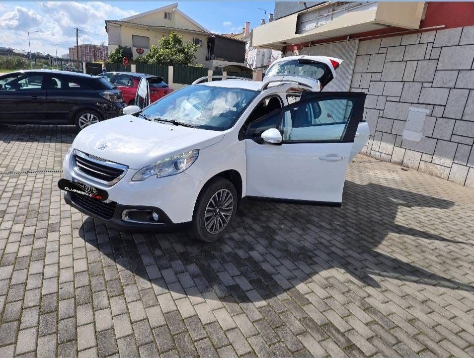 Peugeot 2008 1.2 VTi Allure – 2014 – Gasolina