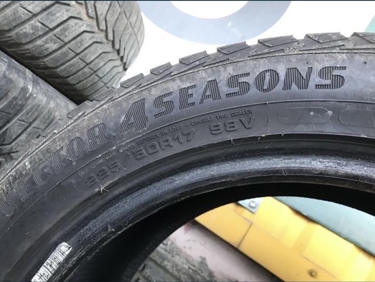 Шини 225/50/17.Зима