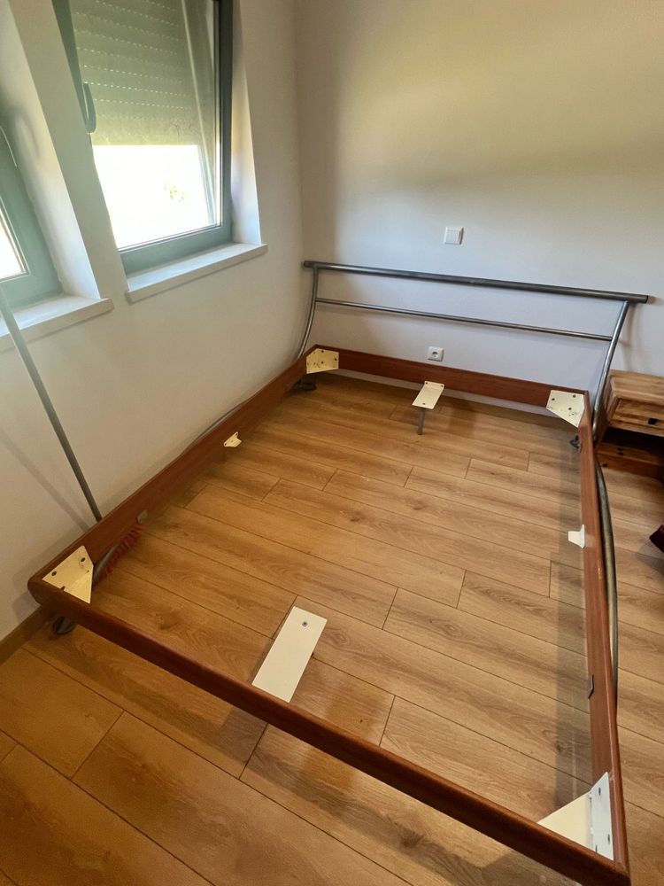Cama em Otimo estado