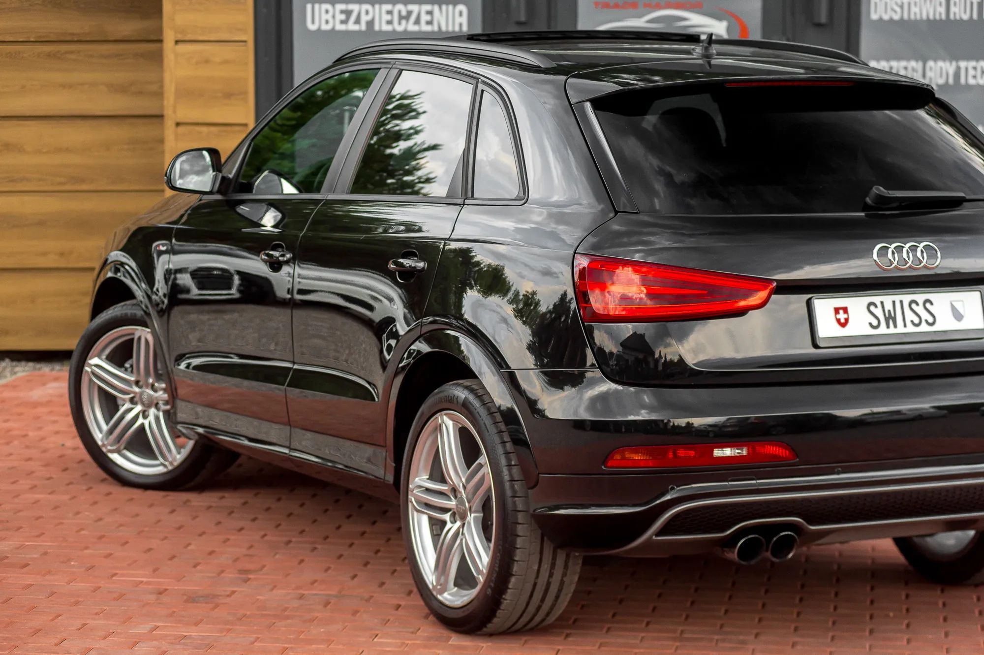 Audi Q3 2,0 TFSI Quattro BOSE S-Line Xenon Nawigacja Podgrzewane Fotele