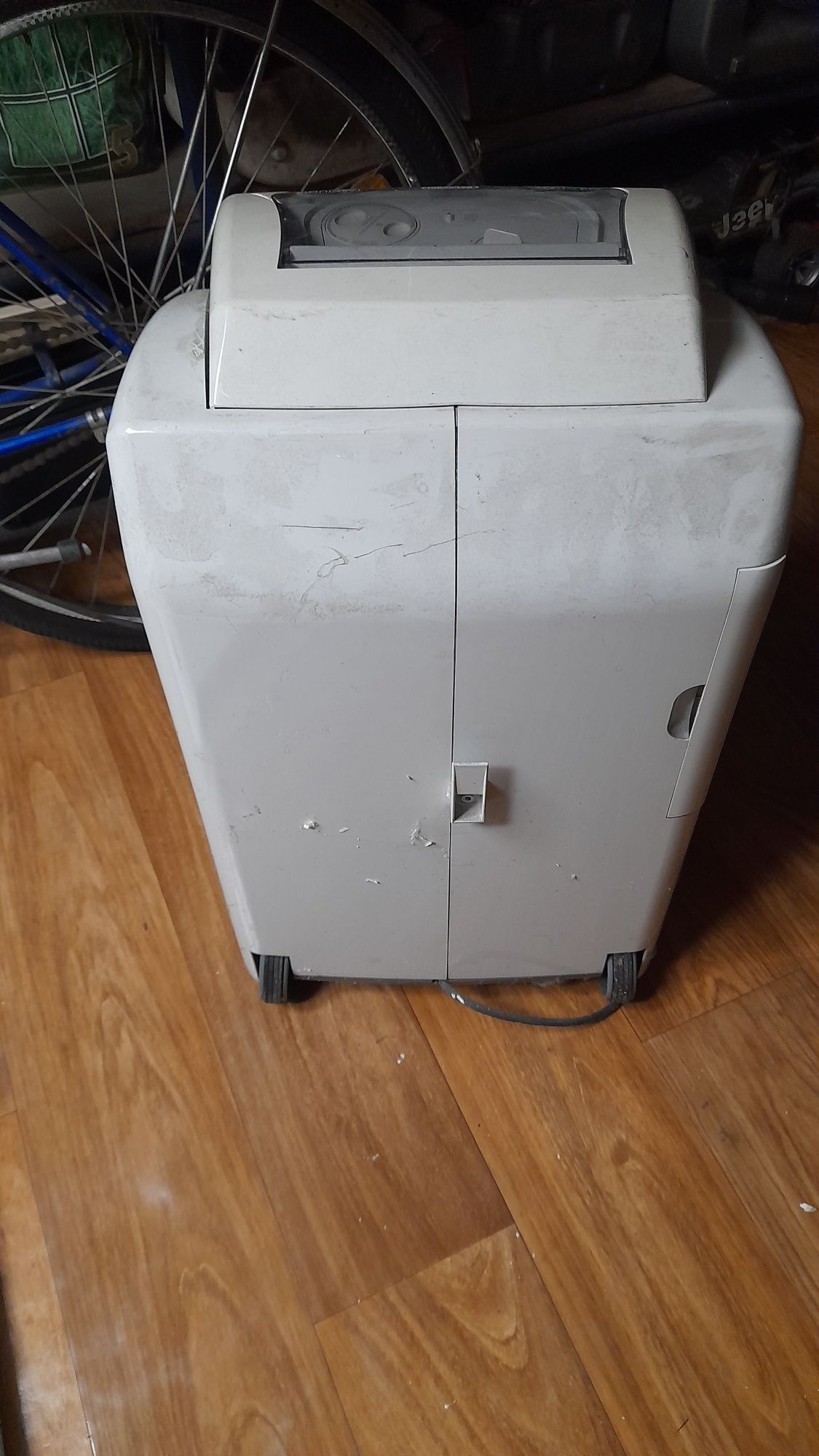 Osuszacz powietrz delonghi de220