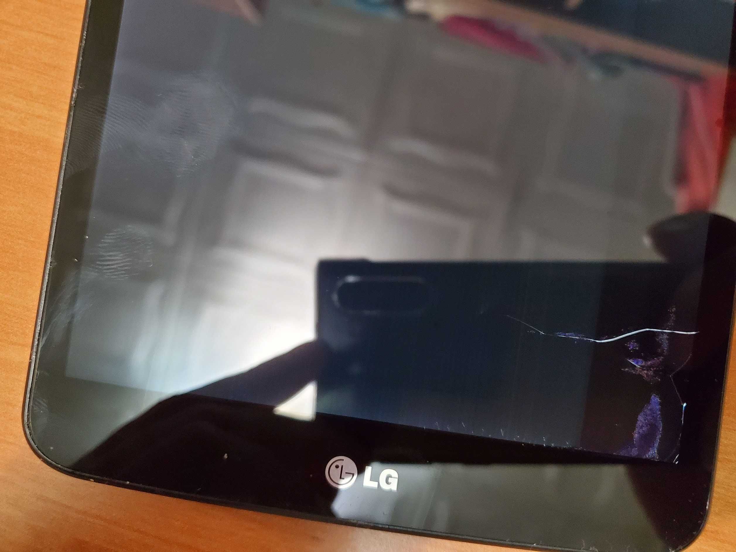 Планшет LG G Pad 8.3 VK810 2/16GB