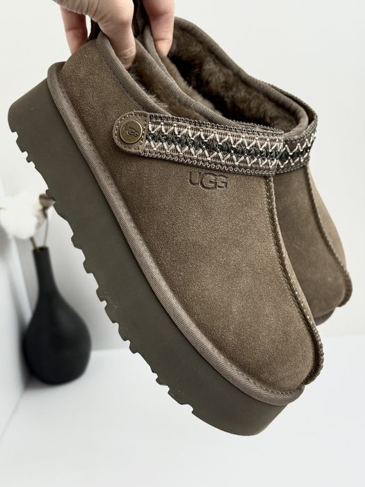 Угі зимові жіночі взуття UGG Tazz Platform Hickory угі таз горіх
