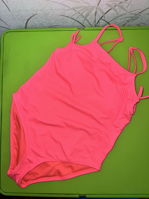 Купальник на девочку LCWaikiki