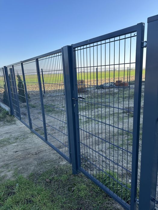 Brama panelowa budowlana 4m z furtka 1m