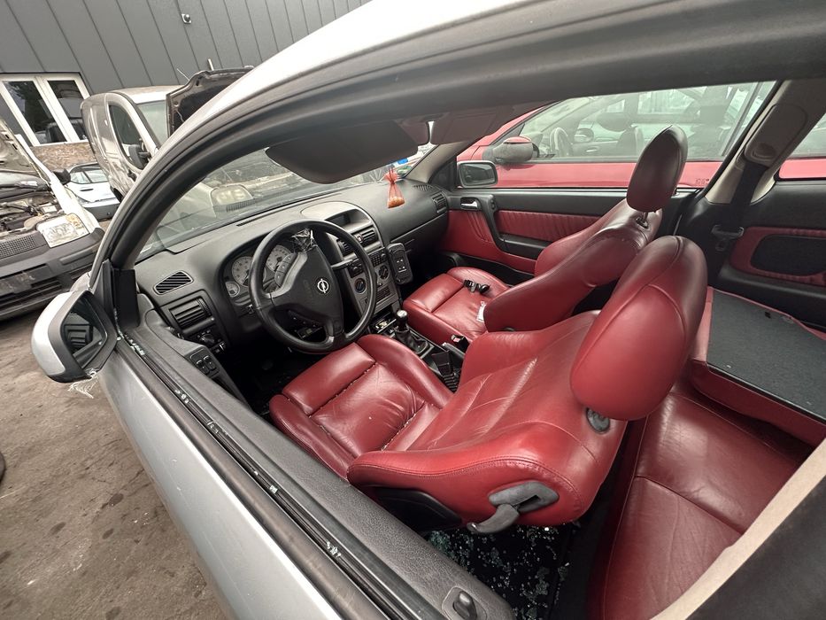 Części Opel Astra Bertone 1.8B 00r Z147 Lampa Zderzak Drzwi Maska