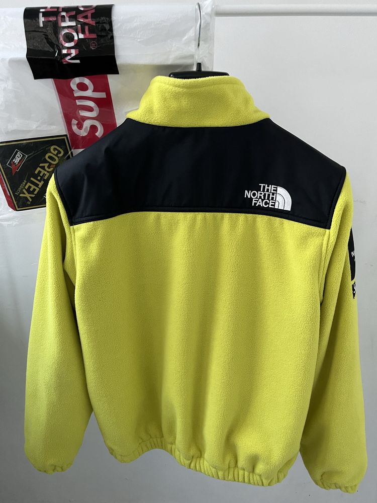 Supreme & The North Face Expedition Fleece Jacket
