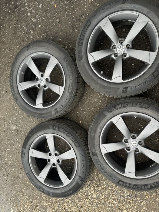 Зимові шини резина на дисках r19 5:112 audi touareg cayenne 3 255/55