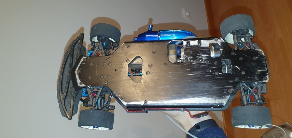 Carro telecomandado RC nitro tc3