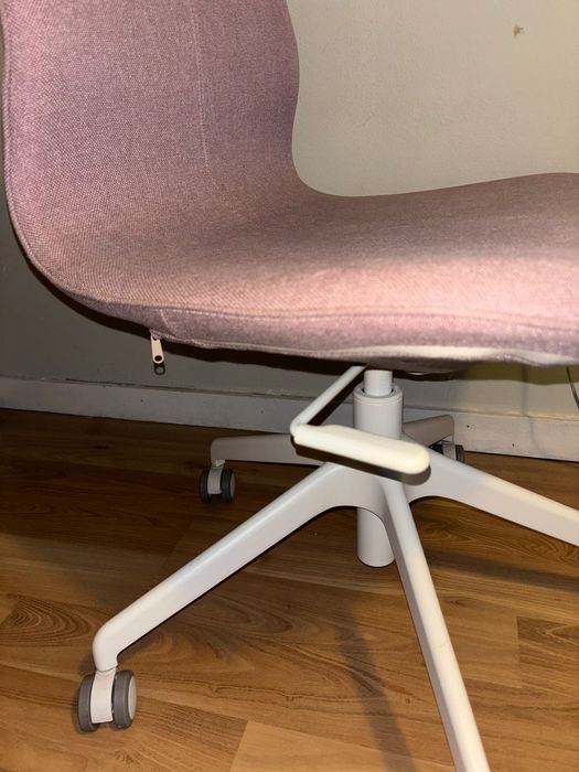 Cadeira de escritório 50€, (preço Ikea 150€)