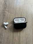 Air Pods Pro кейс и 1 наушник
