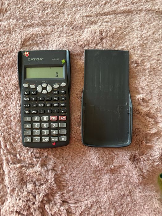 Calculadora Cientifica Catiga CS-183