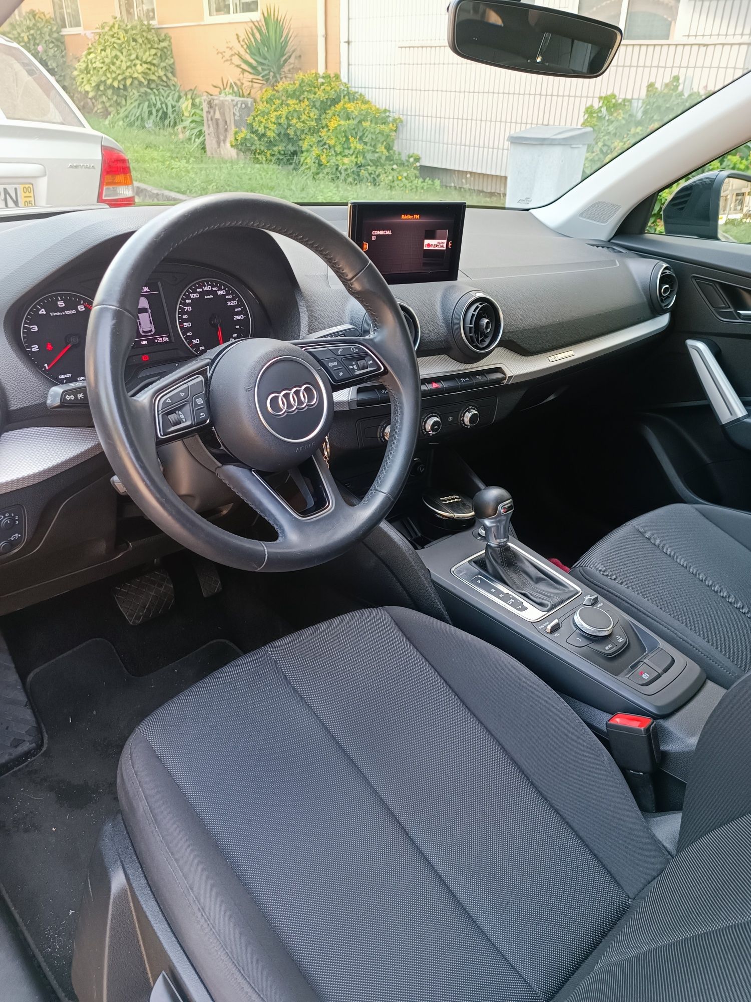Audi Q2 59500 km como novo