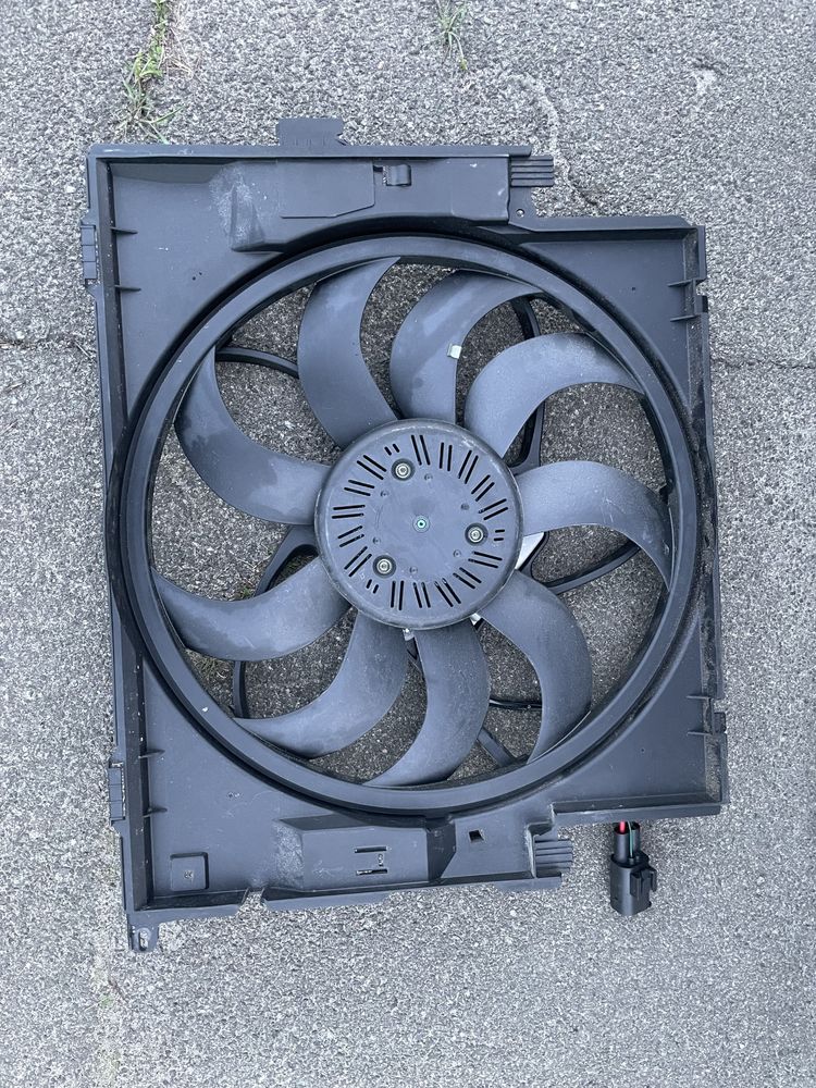 Вентилятор охолодження для BMW F30, F32